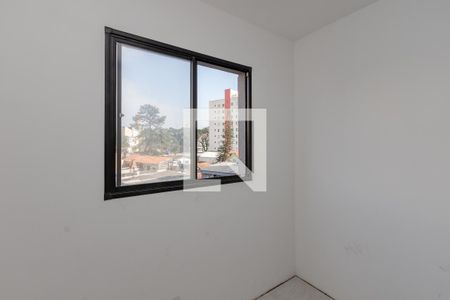 Quarto 2 de apartamento para alugar com 2 quartos, 50m² em Parque Maria Helena, São Paulo