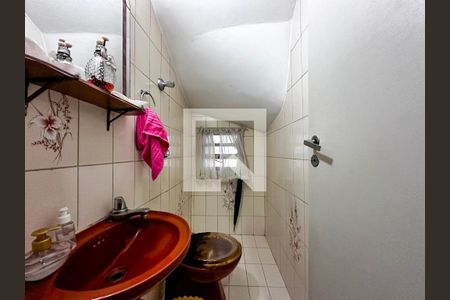 Lavabo de casa à venda com 3 quartos, 180m² em Parque Colonial, São Paulo