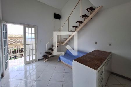 Sala de kitnet/studio para alugar com 1 quarto, 32m² em Maravista, Niterói