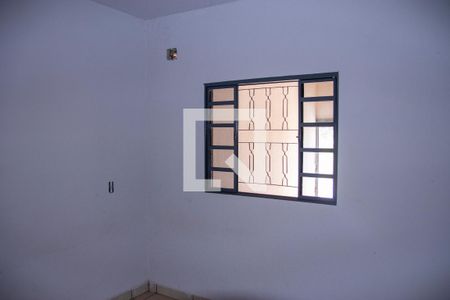 Quarto 1 de casa para alugar com 2 quartos, 78m² em Residencial Havai, Goiânia