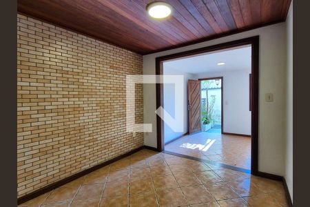 Sala de casa à venda com 2 quartos, 150m² em Vargem Grande, Rio de Janeiro