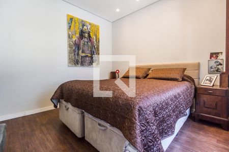 Casa de condomínio à venda com 380m², 4 quartos e 4 vagas Casa de condomínio à venda com 380m², 4 quartos e 4 vagasSuíte 2