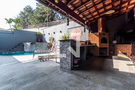 Casa de condomínio à venda com 380m², 4 quartos e 4 vagas Casa de condomínio à venda com 380m², 4 quartos e 4 vagasÁrea gourmet