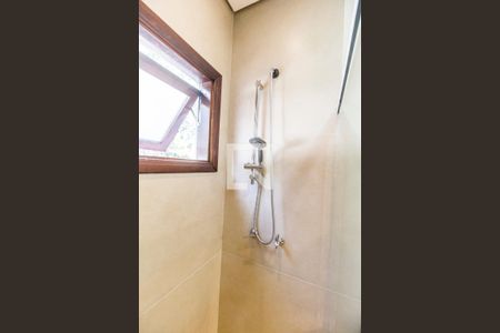 Casa de condomínio à venda com 380m², 4 quartos e 4 vagas Casa de condomínio à venda com 380m², 4 quartos e 4 vagasBanheiro da Suíte 2