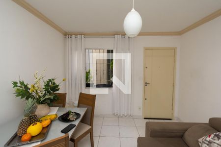 Sala de apartamento à venda com 2 quartos, 56m² em Milionários, Belo Horizonte