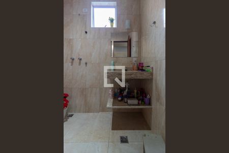 Lavabo de casa de condomínio para alugar com 5 quartos, 200m² em Jardim Ubirajara (zona Sul), São Paulo