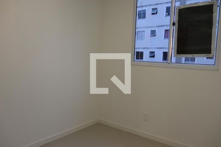 Quarto 01 de apartamento para alugar com 2 quartos, 40m² em Feitoria, São Leopoldo