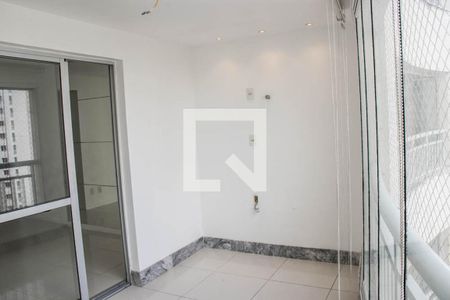 Sacada de apartamento para alugar com 3 quartos, 100m² em Imbuí, Salvador