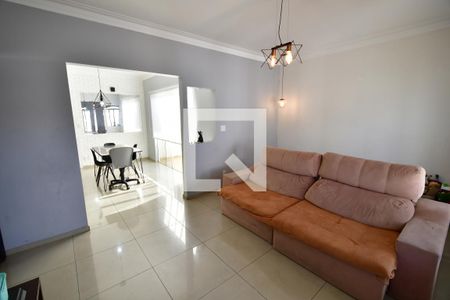 Sala de casa à venda com 3 quartos, 169m² em Jardim Flamboyant, Campinas