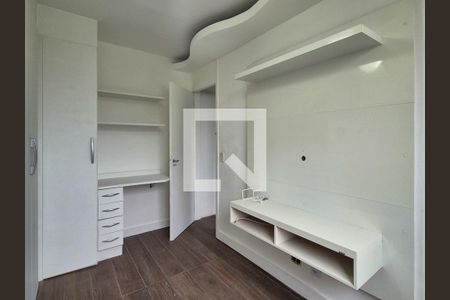 Quarto 1 de apartamento para alugar com 2 quartos, 47m² em Vargem Pequena, Rio de Janeiro