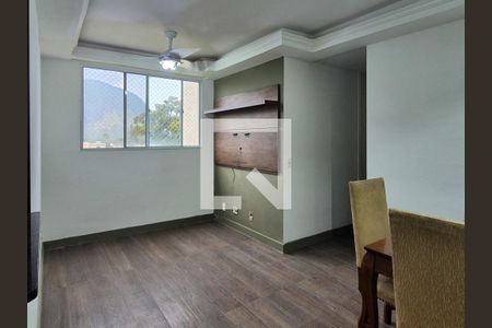 sala de apartamento para alugar com 2 quartos, 47m² em Vargem Pequena, Rio de Janeiro