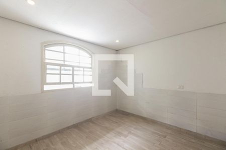 Suíte 1 de casa para alugar com 2 quartos, 68m² em Vila Esperança, São Paulo
