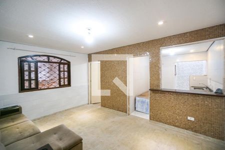 Sala de casa de condomínio para alugar com 2 quartos, 68m² em Vila Esperança, São Paulo