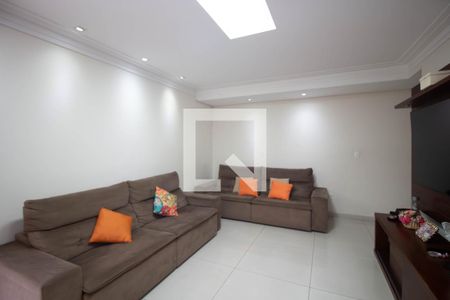 Sala de casa à venda com 3 quartos, 110m² em Vila Curuçá Velha, São Paulo