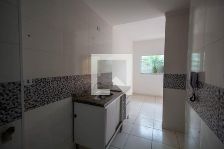 Cozinha de apartamento para alugar com 2 quartos, 43m² em São Miguel Paulista, São Paulo