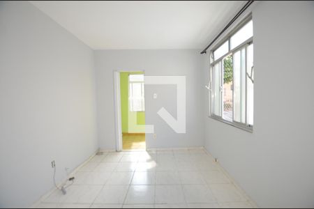 Sala de apartamento para alugar com 2 quartos, 85m² em Penha Circular, Rio de Janeiro