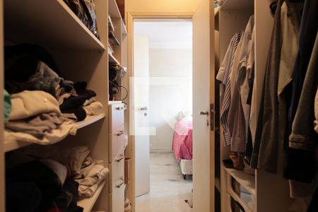 Closet de apartamento à venda com 1 quarto, 82m² em Vila Olímpia, São Paulo