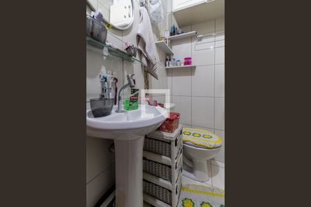 Banheiro  de casa de condomínio à venda com 2 quartos, 65m² em Vila Araguaia, São Paulo