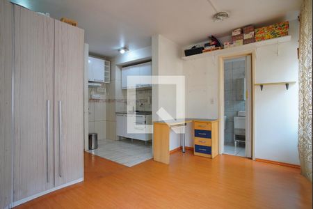 Sala - Quarto Studio de kitnet/studio para alugar com 1 quarto, 27m² em Jardim Leopoldina, Porto Alegre