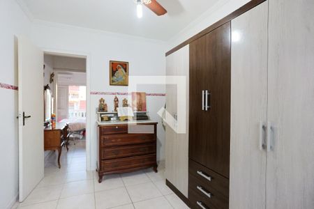 Suíte de casa à venda com 2 quartos, 130m² em Guarujá, Porto Alegre