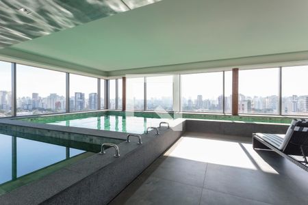 Studio para alugar com 29m², 1 quarto e sem vaga Studio para alugar com 29m², 1 quarto e sem vagaÁrea comum - Piscina