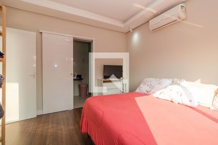 Quarto 1 de casa à venda com 3 quartos, 195m² em Guarujá, Porto Alegre