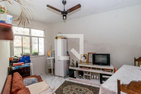 Quarto 1 de casa à venda com 2 quartos, 60m² em Brás de Pina, Rio de Janeiro