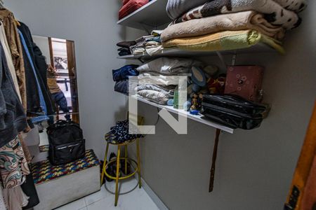 Suíte Closet de apartamento à venda com 4 quartos, 120m² em Ouro Preto, Belo Horizonte