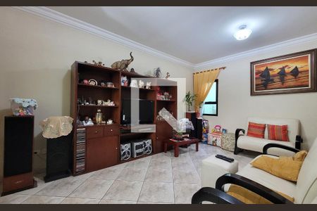 Sala de casa à venda com 3 quartos, 300m² em Vila Pires, Santo André