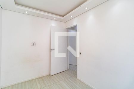 Quarto 02 de apartamento para alugar com 2 quartos, 38m² em Jardim Joao Xxiii, São Paulo