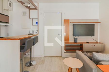 Quarto / Cozinha de apartamento para alugar com 1 quarto, 26m² em Vila Butantã, São Paulo