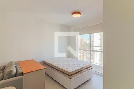 Quarto / Cozinha de apartamento para alugar com 1 quarto, 26m² em Vila Butantã, São Paulo