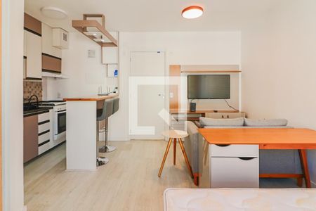 Quarto / Cozinha de apartamento para alugar com 1 quarto, 26m² em Vila Butantã, São Paulo