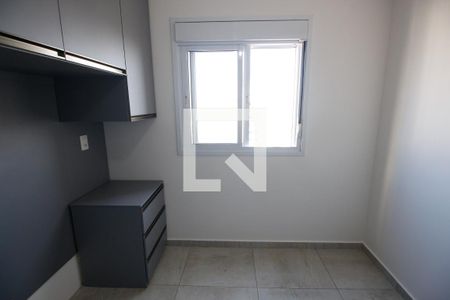 Suíte de apartamento para alugar com 2 quartos, 57m² em Parque Reboucas, São Paulo