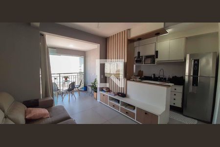 Sala de apartamento para alugar com 2 quartos, 48m² em Presidente Altino, Osasco