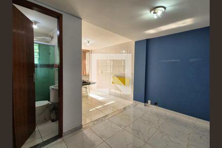 Sala/Cozinha de kitnet/studio à venda com 1 quarto, 70m² em Recreio dos Bandeirantes, Rio de Janeiro