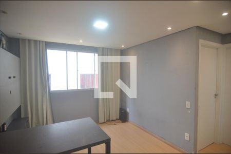 Sala de apartamento à venda com 2 quartos, 44m² em Mato Grande, Canoas