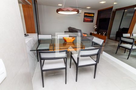 Sala de apartamento para alugar com 2 quartos, 100m² em Barra Funda, São Paulo