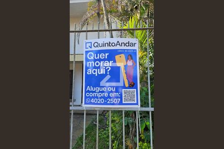 Casa para alugar com 287m², 3 quartos e 5 vagas Casa para alugar com 287m², 3 quartos e 5 vagasPlaquinha