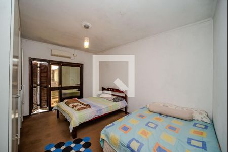 Casa para alugar com 287m², 3 quartos e 5 vagas Casa para alugar com 287m², 3 quartos e 5 vagasQuarto 2