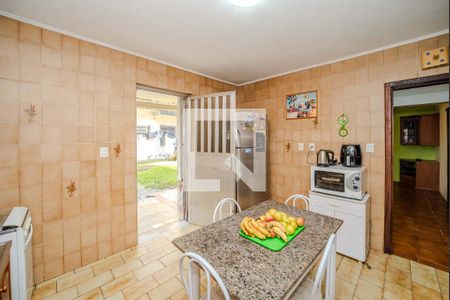 Casa para alugar com 287m², 3 quartos e 5 vagas Casa para alugar com 287m², 3 quartos e 5 vagasCozinha