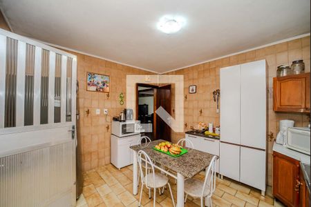 Casa para alugar com 287m², 3 quartos e 5 vagas Casa para alugar com 287m², 3 quartos e 5 vagasCozinha