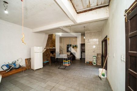 Casa para alugar com 287m², 3 quartos e 5 vagas Casa para alugar com 287m², 3 quartos e 5 vagasÁrea da churrasqueira