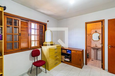 Suite 01 de casa à venda com 3 quartos, 300m² em Butantã, São Paulo