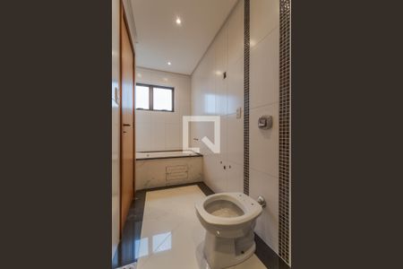 Suíte de apartamento à venda com 4 quartos, 251m² em Vila Ipiranga, Porto Alegre