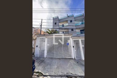 Apartamento à venda com 180m², 3 quartos e 2 vagas Apartamento à venda com 180m², 3 quartos e 2 vagasFachada