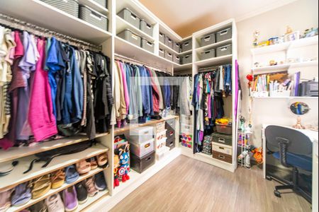 Apartamento à venda com 180m², 3 quartos e 2 vagas Apartamento à venda com 180m², 3 quartos e 2 vagasQuarto 2