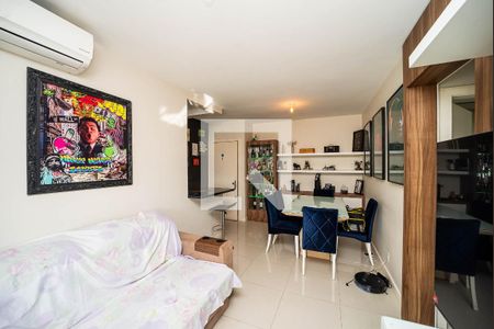 Sala de apartamento à venda com 2 quartos, 72m² em Vila Jardim, Porto Alegre