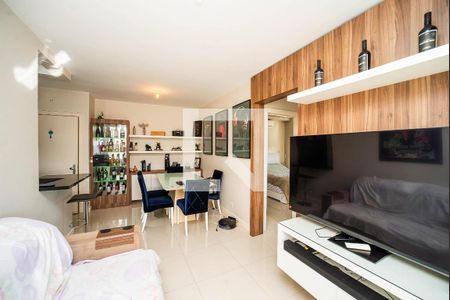 Sala de apartamento à venda com 2 quartos, 72m² em Vila Jardim, Porto Alegre