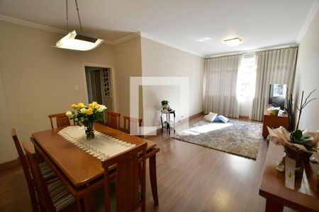 Sala de apartamento à venda com 3 quartos, 115m² em Vila Itapura, Campinas